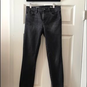 GAP jeans size 29 slim straight